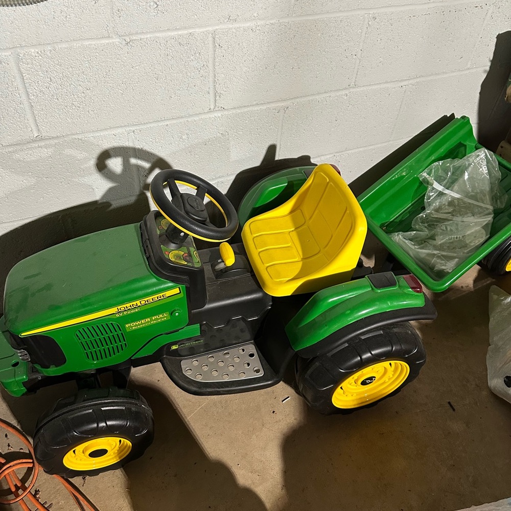 John Deere Green and Yellow Ride-On Toy Tractor